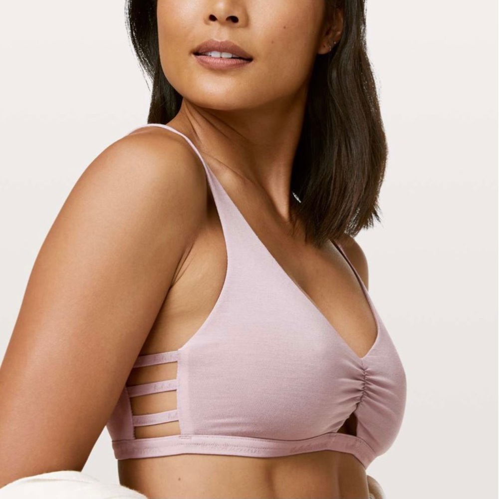 Lululemon Athletica Soft Pink Strappy Bandeau